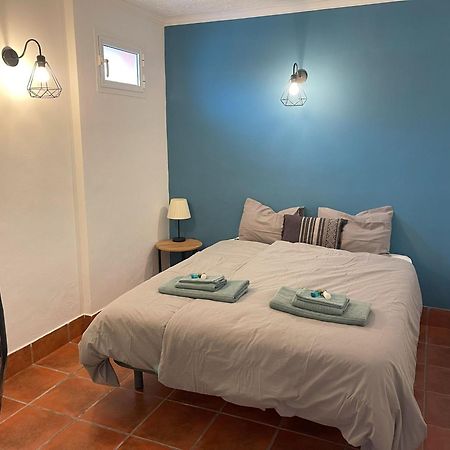 La Casa De Familia Bed and Breakfast Málaga Exteriör bild
