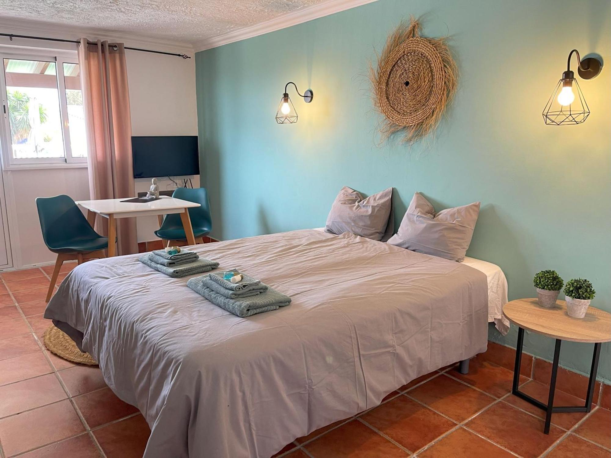 La Casa De Familia Bed and Breakfast Málaga Exteriör bild